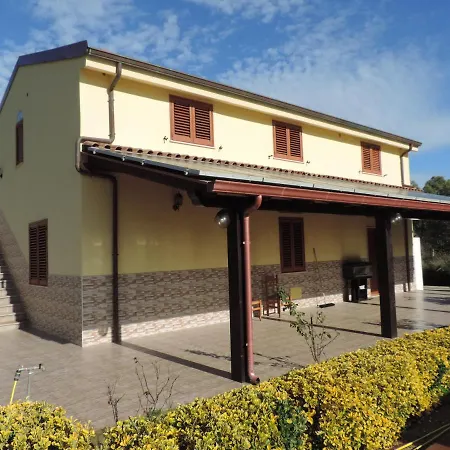 Bauernhof I Doni Del Mandorlo