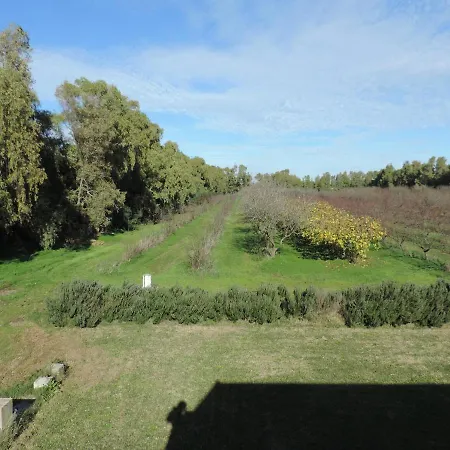 Фермерский дом I Doni Del Mandorlo *